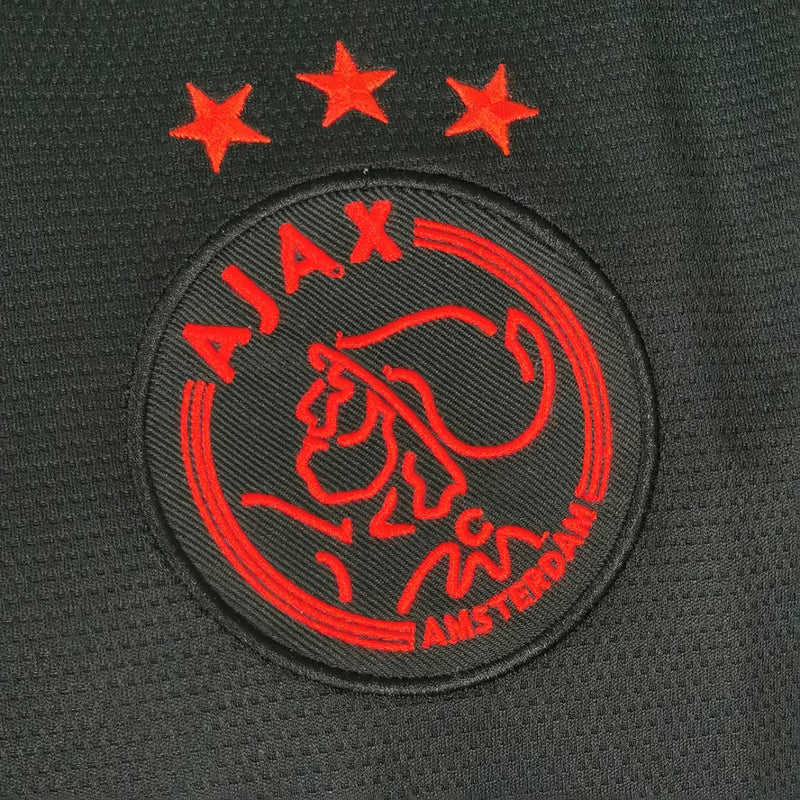 Camisa Ajax III 21/22 - Versão - Retrô