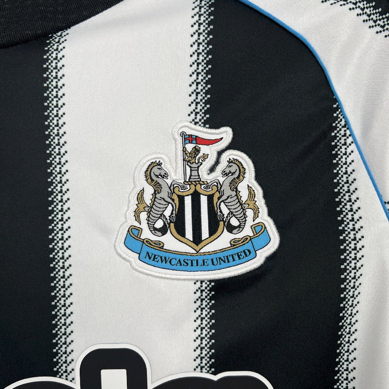 Camisa Newcastle I 25/26 - Versão - Torcedor