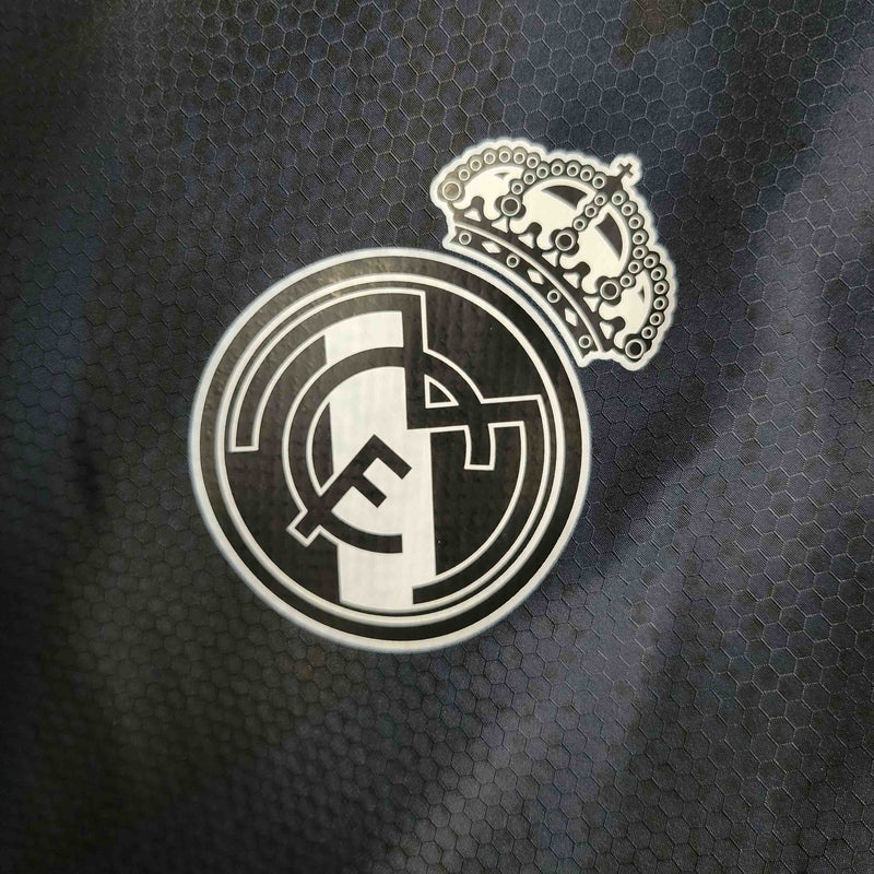 Blusa Real Madrid 22/23 - Versão - Corta Vento