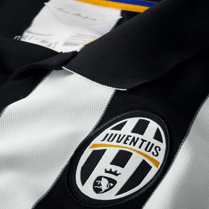 Camisa Juventus I 14/15 - Versão - Retrô