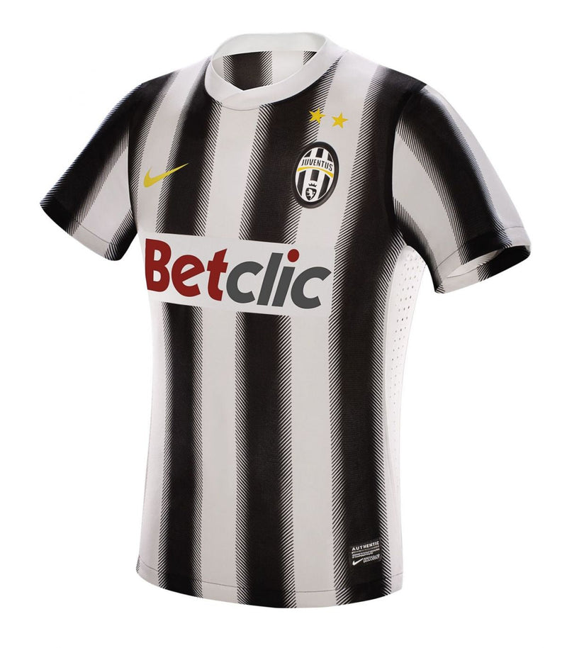 Camisa Juventus I 11/12 - Versão - Retrô