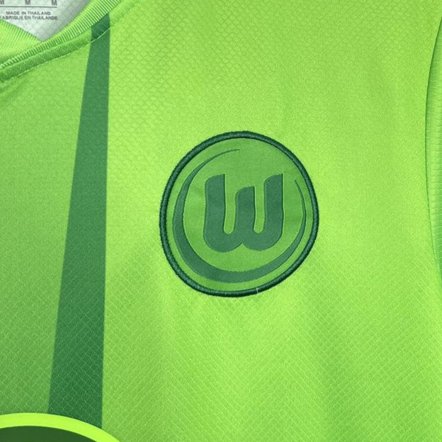 Camisa Wolfsburg I 24/25 - Versão - Torcedor