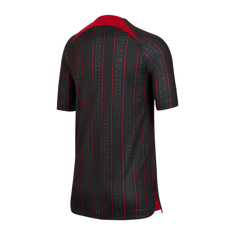 Camisa Liverpool Edição Especial Lebron James 23/24 - Versão - Torcedor