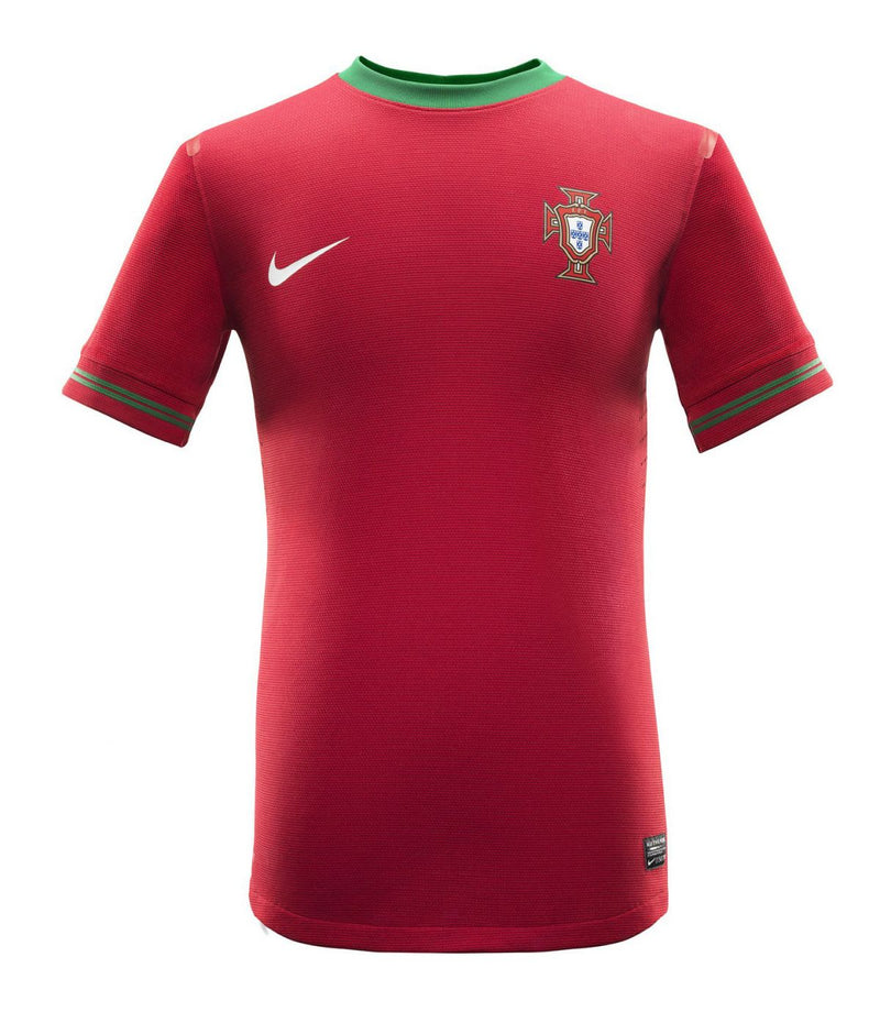 Camisa Portugal I 12/13 - Versão - Retrô